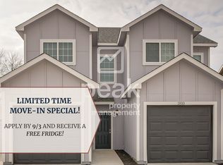 1806 Bessie St, Fort Worth, TX 76104