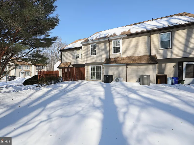 37 James Run — Photo 30