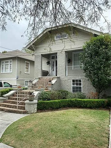 2205 Octavia St
