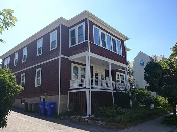 31 Bowker St, Brookline, MA 02445