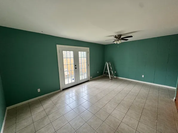 1215 Truxton St Unit 101, Gretna, LA 70053