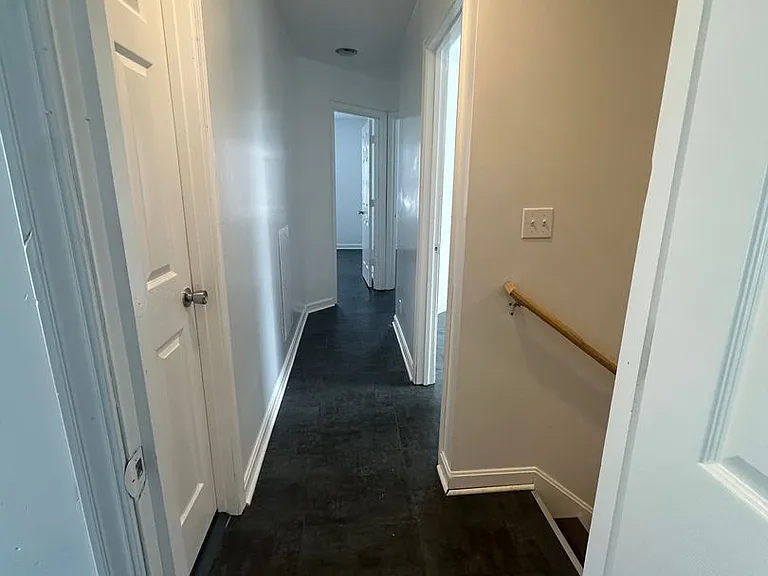 4220 Sunset Ave — Photo 9