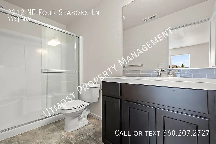 New Construction 3BD Townhouse in Four Seasons Development — Photo 3