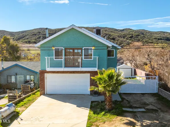 42718 Coolcrest Dr, Lake Hughes, CA 93532