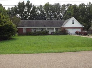 281 Fulcher Dr, Millington, TN 38053