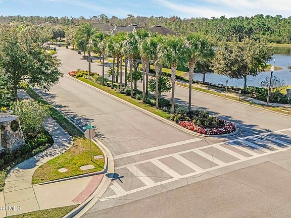 4th image of 9923 Magnolia Woods Blvd