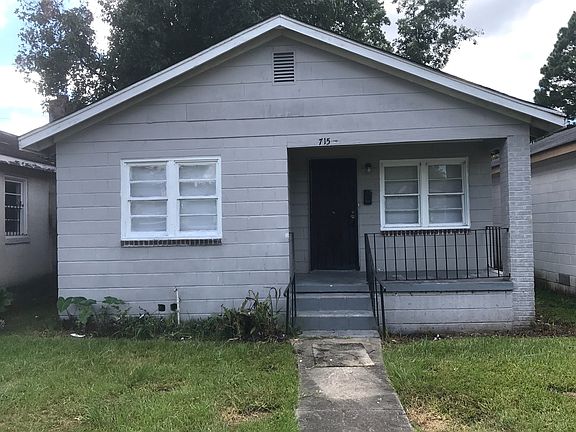 4th image of 715 W 46th St