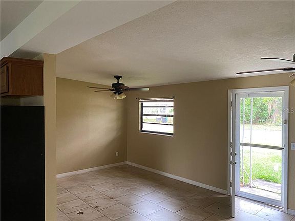 5th image of 4115 Sanseviera Ln
