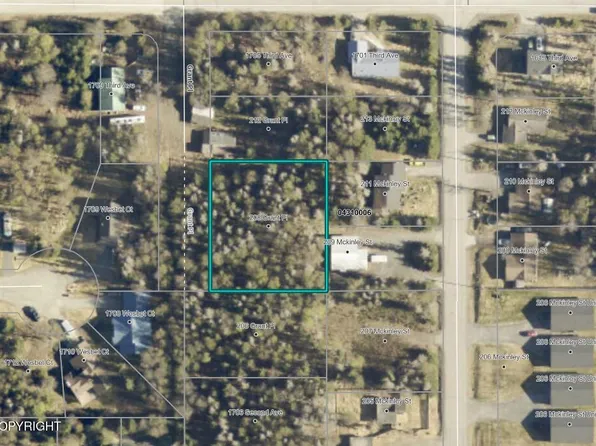 208 Grant Pl, Kenai, AK 99611