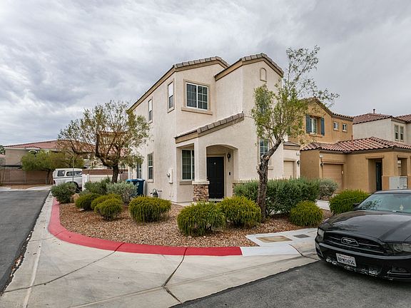 4th image of 1137 Village Crossing Ln