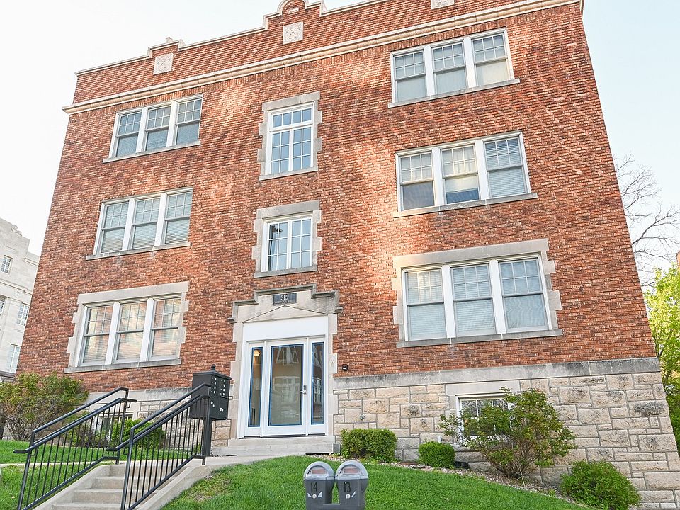 1st image of 315 Washington St #201