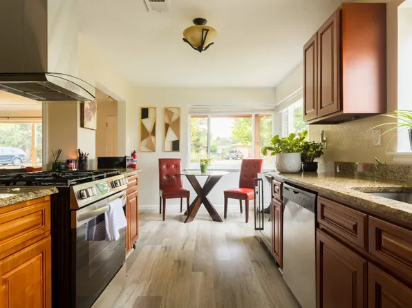 (undisclosed Address), Lakewood, CO 80226