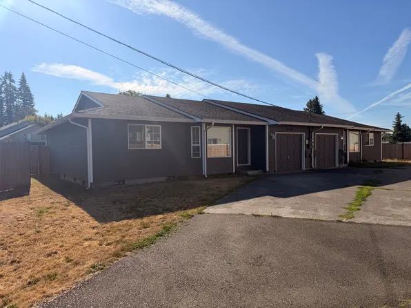 8429 44th Dr NE #A & B, Marysville, WA 98270