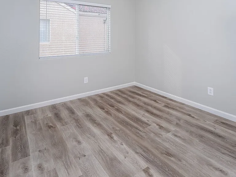 2407 Tropical Sands Ave — Photo 11