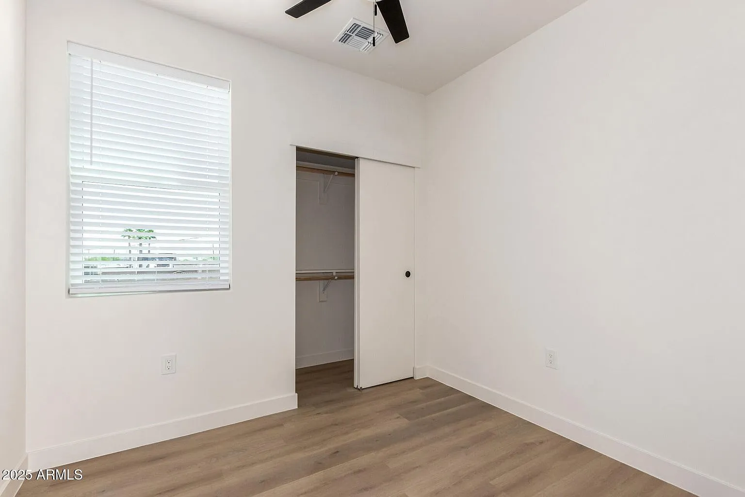 2 bed, 590 sqft, $1,995 — Photo 4