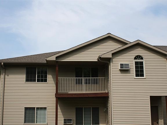 4th image of 339 Starkweather Dr