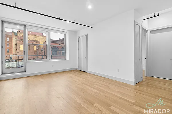 Rented by Mirador Real Estate | media 2