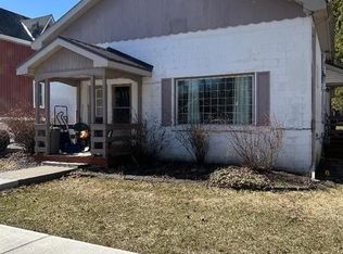 172 B Richard St, Greater Napanee, ON K7R 2T6