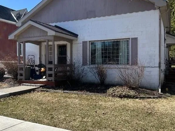 172 B Richard St, Greater Napanee, ON K7R 2T6