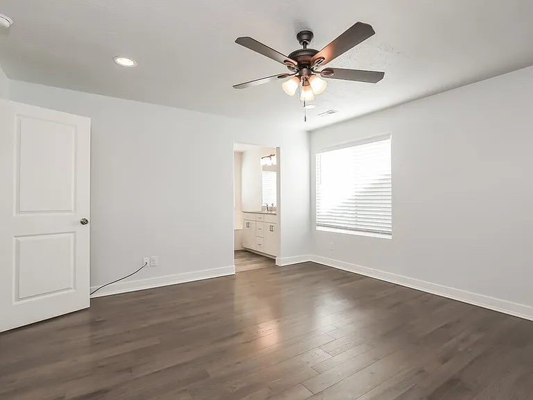 13061 S Acklins Dr — Photo 11