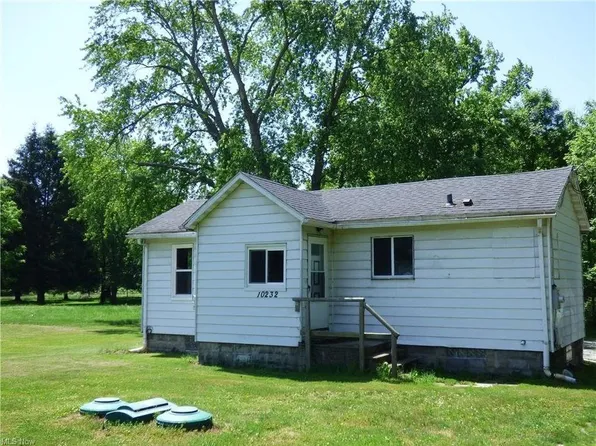 10232 Newton Falls Rd, Ravenna, OH 44266
