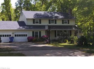 200 Redwood Rd, Manchester, CT 06040