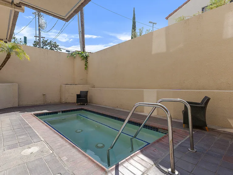 235 S Tower Dr #305 — Photo 27