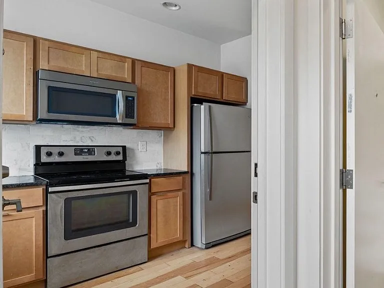 506 W Master St #1 — Photo 2