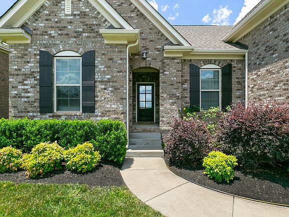 4th image of 2301 Coppergate Way