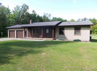 5512 Gary Rd, Chesaning, MI 48616