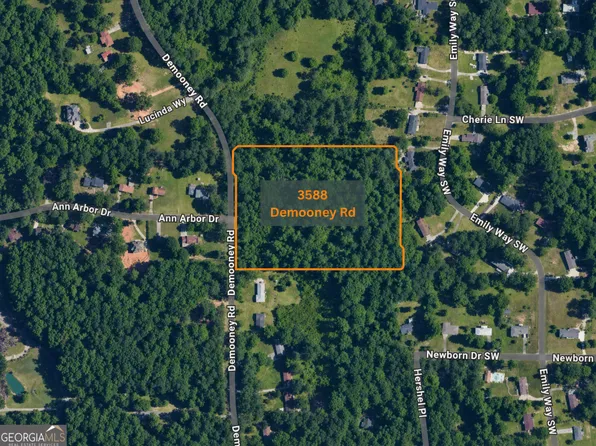 3588 Demooney Rd, Atlanta, GA 30349