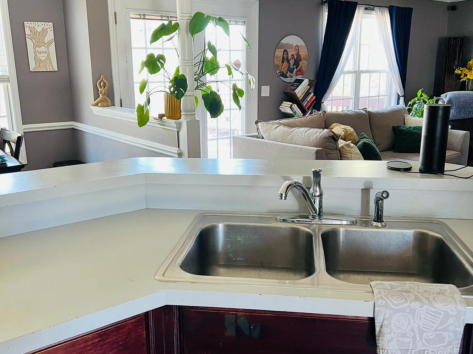 4 bed, 2.5 bath, 2109 sqft, $1,950 — Photo 4