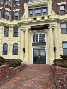 285 Lynn Shore Dr APT 108, Lynn, MA, 01902