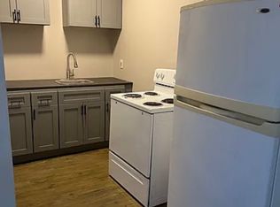 60 Jerome Rd, Uncasville, CT 06382