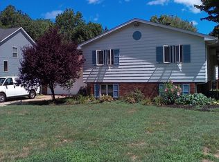 155 Clairmont Dr, Painesville, OH 44077