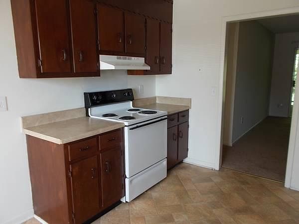 2nd image of 3600 Shirl Jo Ln