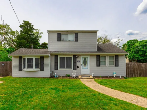 1340 Lombardy Boulevard, Bay Shore, NY 11706