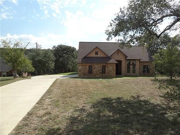 3rd image of 2527 Mountain High Dr