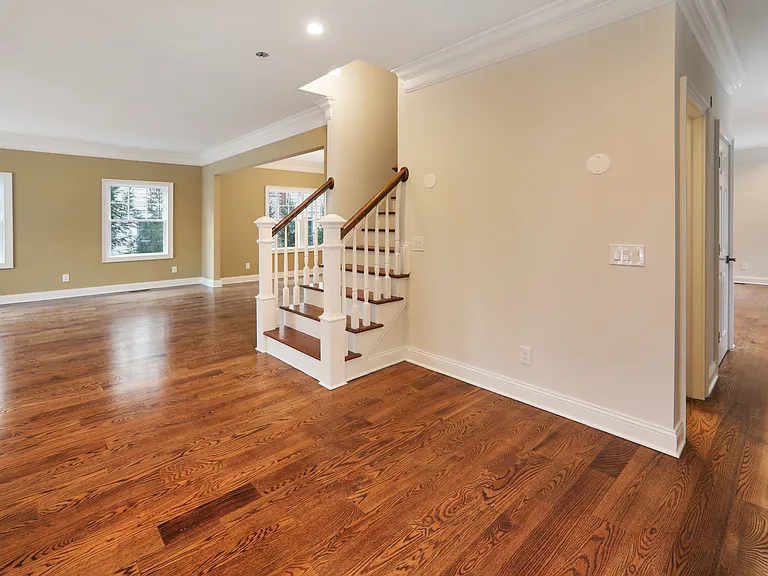 7 Charles Pl — Photo 3