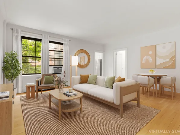 6 Burns Street image 1 of 13