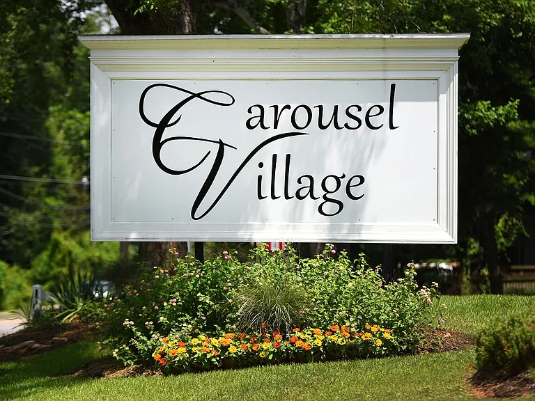 Carousel Village Apartments — Photo 2