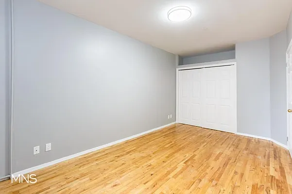 Rented by MNS Marketing | media 15