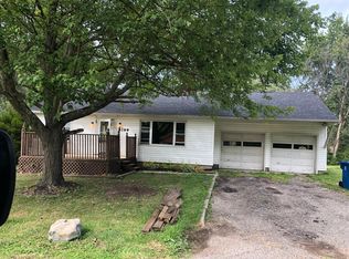 6199 Prospect St, Atwater, OH 44201