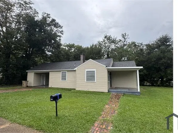 2001 Stockton Dr, Mobile, AL 36605