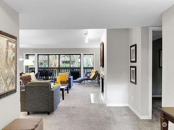 4th image of 1504 NE 140th Street #B4
