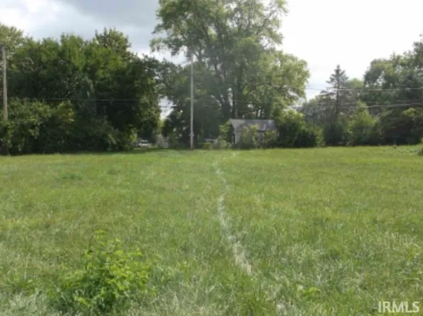 2315 S Waite St, Marion, IN 46953