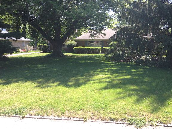 4th image of 3886 Wales Dr