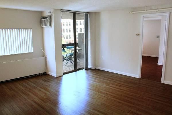 2nd image of 872 Massachusetts Ave APT 1006