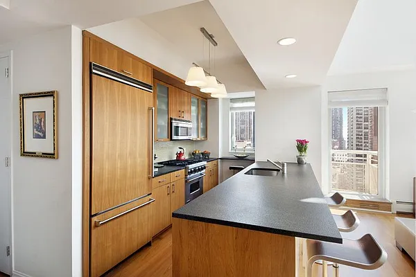 Rented by Keller Williams NYC | media 3
