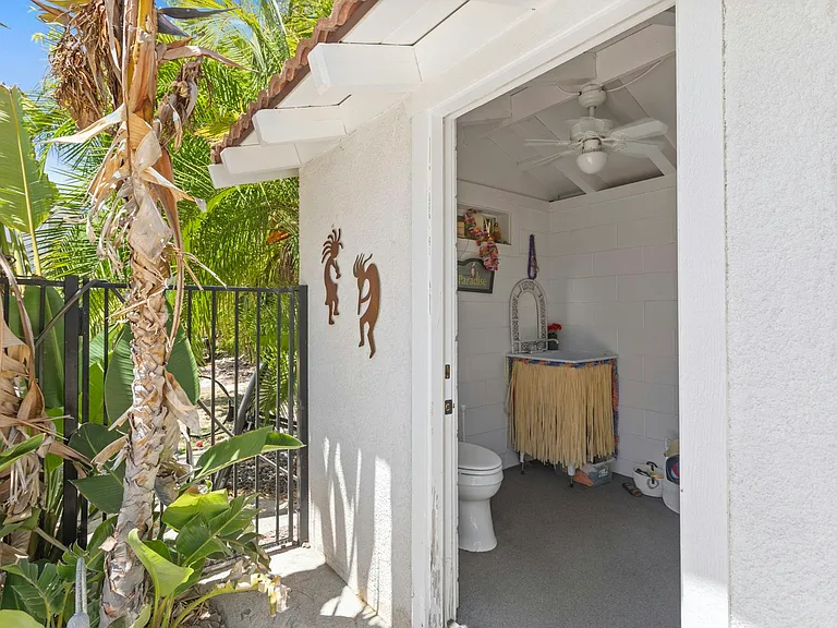 31500 Britton Cir — Photo 16